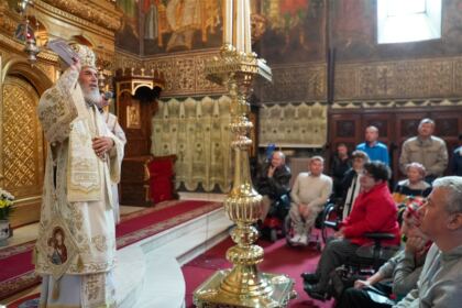 Duminica videcării slăbănogului de la Vitezda, la Catedrala arhiepiscopală – fotografia 44