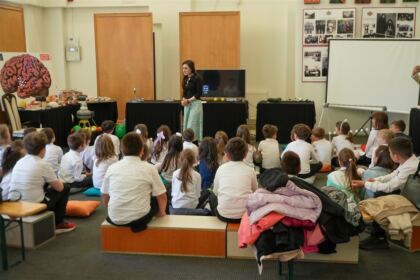 Comunicare interpersonală prin activităţi cultural-educative şi recreative pentru copii, la Muzeul eparhial din Galaţi – fotografia 15