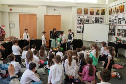 Comunicare interpersonală prin activităţi cultural-educative şi recreative pentru copii, la Muzeul eparhial din Galaţi – fotografia 23