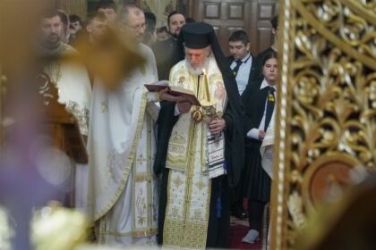 Revedere după două decenii la Seminarul Teologic „Sf. Andrei“ din Galaţi – fotografia 35