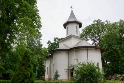 Simpozion pentru Episcopul Melchisedec Ştefănescu, la Seminarul Teologic din Galaţi – fotografia 1