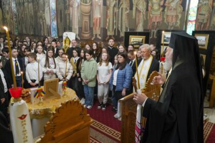 Simpozion pentru Episcopul Melchisedec Ştefănescu, la Seminarul Teologic din Galaţi – fotografia 14