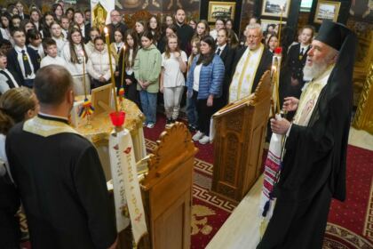 Simpozion pentru Episcopul Melchisedec Ştefănescu, la Seminarul Teologic din Galaţi – fotografia 16