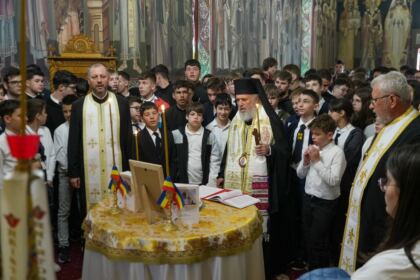 Simpozion pentru Episcopul Melchisedec Ştefănescu, la Seminarul Teologic din Galaţi – fotografia 28