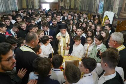 Simpozion pentru Episcopul Melchisedec Ştefănescu, la Seminarul Teologic din Galaţi – fotografia 31