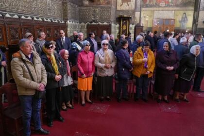 Duminica vindecării orbului din naştere la Catedrala arhiepiscopală din Galaţi – fotografia 6
