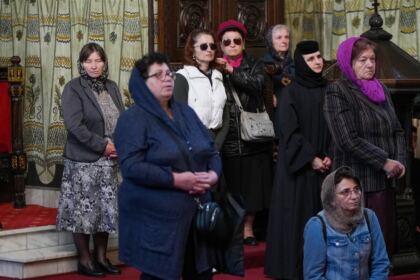 Duminica vindecării orbului din naştere la Catedrala arhiepiscopală din Galaţi – fotografia 8