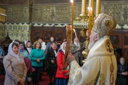 Duminica vindecării orbului din naştere la Catedrala arhiepiscopală din Galaţi – fotografia 16