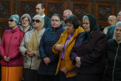 Duminica vindecării orbului din naştere la Catedrala arhiepiscopală din Galaţi – fotografia 25