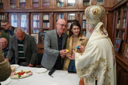 Duminica vindecării orbului din naştere la Catedrala arhiepiscopală din Galaţi – fotografia 45