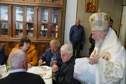 Duminica vindecării orbului din naştere la Catedrala arhiepiscopală din Galaţi – fotografia 47