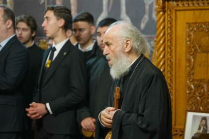 Revedere după trei decenii la Seminarul Teologic „Sf. Andrei“ din Galaţi – fotografia 3