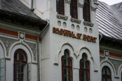 Revedere după trei decenii la Seminarul Teologic „Sf. Andrei“ din Galaţi – fotografia 43