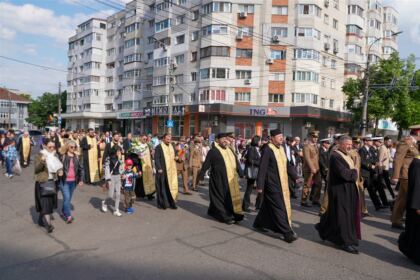 Ziua Eroilor în Arhiepiscopia Dunării de Jos – fotografia 10