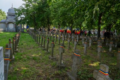 Ziua Eroilor în Arhiepiscopia Dunării de Jos – fotografia 17