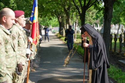 Ziua Eroilor în Arhiepiscopia Dunării de Jos – fotografia 23