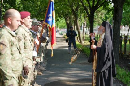 Ziua Eroilor în Arhiepiscopia Dunării de Jos – fotografia 24