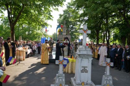 Ziua Eroilor în Arhiepiscopia Dunării de Jos – fotografia 32