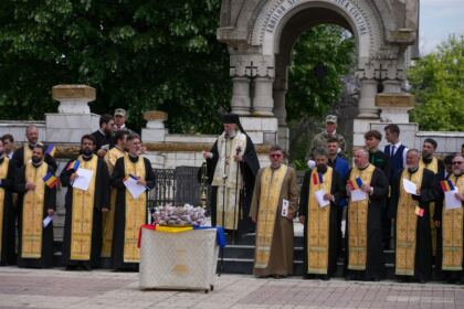 Ziua Eroilor în Arhiepiscopia Dunării de Jos – fotografia 37