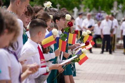 Ziua Eroilor în Arhiepiscopia Dunării de Jos – fotografia 47