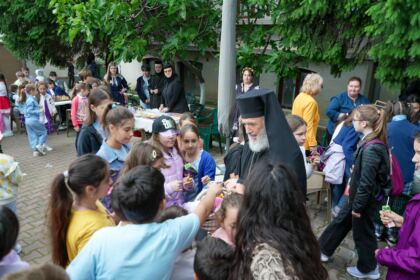 Activităţi de Ziua Internaţională a Copilului, la Aşezământul „Sf. Vasile cel Mare” – fotografia 49