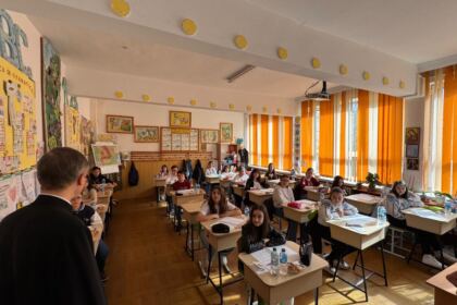 Etapa judeţeană a Olimpiadei de Religie în Galaţi şi Brăila – fotografia 5