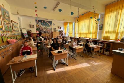 Etapa judeţeană a Olimpiadei de Religie în Galaţi şi Brăila – fotografia 20