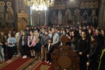 Etapa judeţeană a Olimpiadei de Religie în Galaţi şi Brăila – fotografia 30