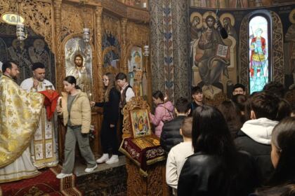 Etapa judeţeană a Olimpiadei de Religie în Galaţi şi Brăila – fotografia 35