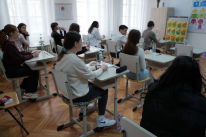 Etapa judeţeană a Olimpiadei de Religie în Galaţi şi Brăila – fotografia 45