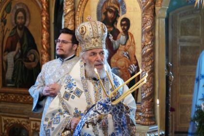 Rugăciune, filantropie şi bucurie duhovnicească la sărbătoarea Bunei Vestiri în Arhiepiscopia Dunării de Jos – fotografia 42