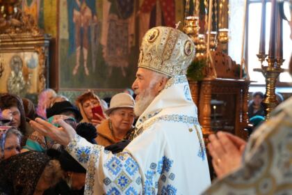 Rugăciune, filantropie şi bucurie duhovnicească la sărbătoarea Bunei Vestiri în Arhiepiscopia Dunării de Jos – fotografia 51