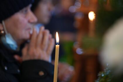 Rugăciune, filantropie şi bucurie duhovnicească la sărbătoarea Bunei Vestiri în Arhiepiscopia Dunării de Jos – fotografia 55