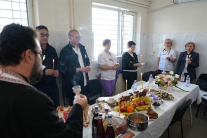 Rugăciune, filantropie şi bucurie duhovnicească la sărbătoarea Bunei Vestiri în Arhiepiscopia Dunării de Jos – fotografia 70