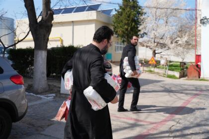 Rugăciune, filantropie şi bucurie duhovnicească la sărbătoarea Bunei Vestiri în Arhiepiscopia Dunării de Jos – fotografia 75