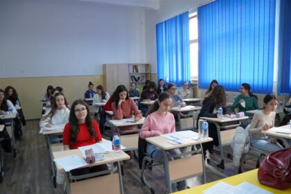 Olimpiada interdisciplinară „Cultură şi spiritualitate românească“ în Arhiepiscopia Dunării de Jos – fotografia 21