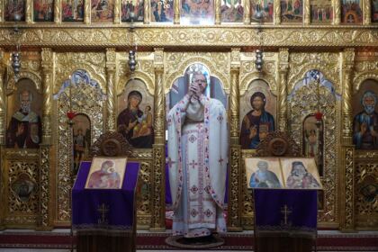 Olimpiada interdisciplinară „Cultură şi spiritualitate românească“ în Arhiepiscopia Dunării de Jos – fotografia 2