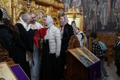 Olimpiada interdisciplinară „Cultură şi spiritualitate românească“ în Arhiepiscopia Dunării de Jos – fotografia 21