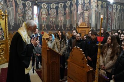 Olimpiada interdisciplinară „Cultură şi spiritualitate românească“ în Arhiepiscopia Dunării de Jos – fotografia 25