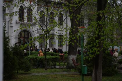 Olimpiada interdisciplinară „Cultură şi spiritualitate românească“ în Arhiepiscopia Dunării de Jos – fotografia 27
