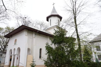 Olimpiada interdisciplinară „Cultură şi spiritualitate românească“ în Arhiepiscopia Dunării de Jos – fotografia 37