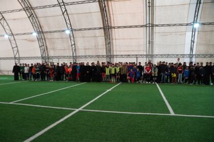 Ediţia a 10-a a Campionatului şcolar de fotbal „Tinereţe şi credinţă” – fotografia 12