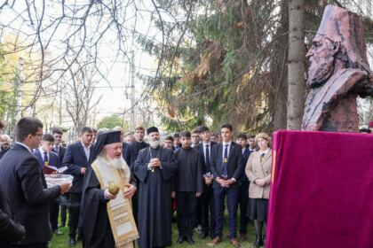 Colegiului Decanilor Facultăților de Teologie din Patriarhia Română s-a întrunit la Galaţi – fotografia 44