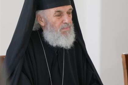 Continuarea lucrărilor întrunirii Colegiului Decanilor Facultăților de Teologie din Patriarhia Română – fotografia 9