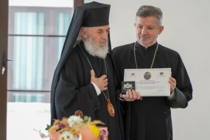 Continuarea lucrărilor întrunirii Colegiului Decanilor Facultăților de Teologie din Patriarhia Română – fotografia 25