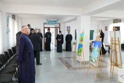Continuarea lucrărilor întrunirii Colegiului Decanilor Facultăților de Teologie din Patriarhia Română – fotografia 41