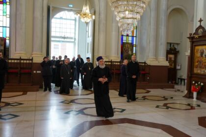 Continuarea lucrărilor întrunirii Colegiului Decanilor Facultăților de Teologie din Patriarhia Română – fotografia 44