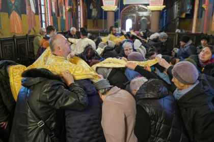 Rugăciune şi binecuvântare pentru bolnavii din Spitalul Judeţean „Sf. Ap. Andrei” din Galaţi – fotografia 7
