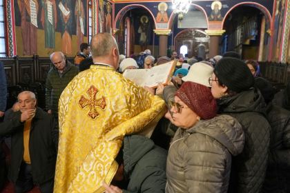 Rugăciune şi binecuvântare pentru bolnavii din Spitalul Judeţean „Sf. Ap. Andrei” din Galaţi – fotografia 21