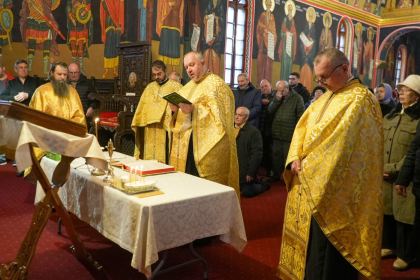 Rugăciune şi binecuvântare pentru bolnavii din Spitalul Judeţean „Sf. Ap. Andrei” din Galaţi – fotografia 24